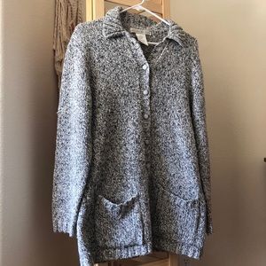 Knit sweater with buttons